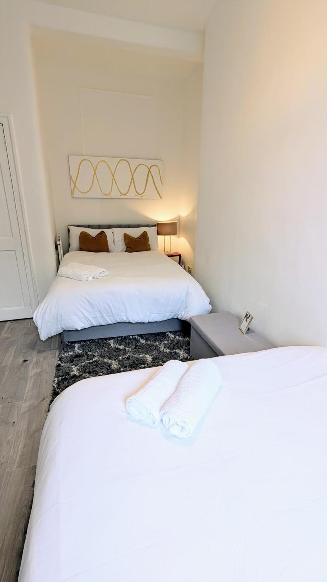 Edinburgh City Team Room Экстерьер фото
